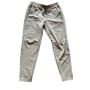 UNRL Apex Pants Mens Medium Tan Khaki Tapered Jogger Golf Performance Trousers